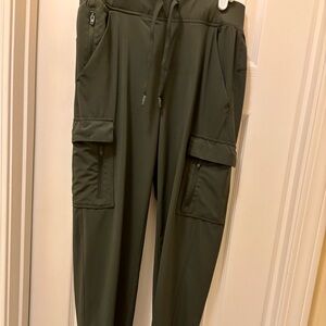 Women’s Olive Cargo Pants